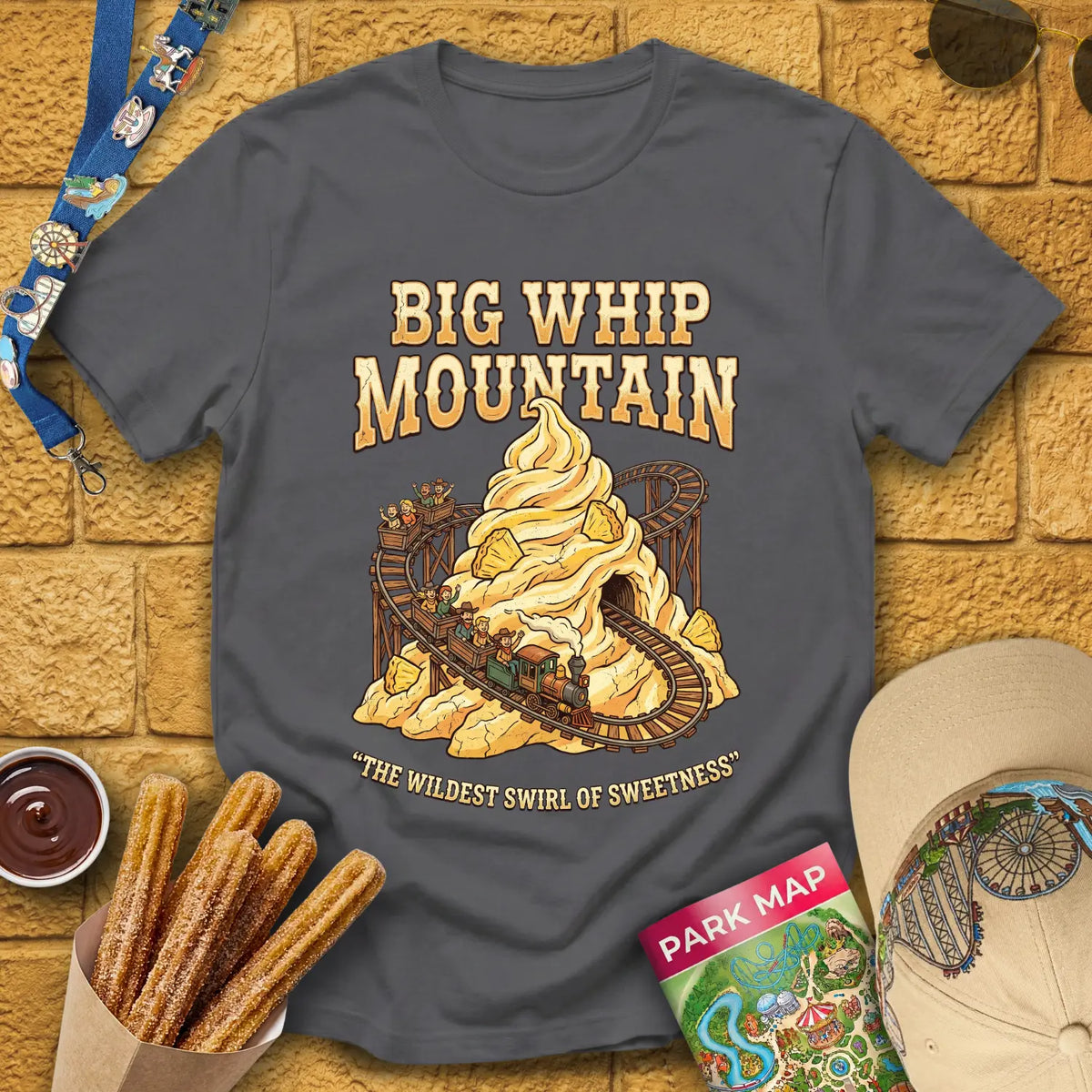 Big Whip Mountain [Western] T-Shirt for Theme Park Fans (Charcoal)