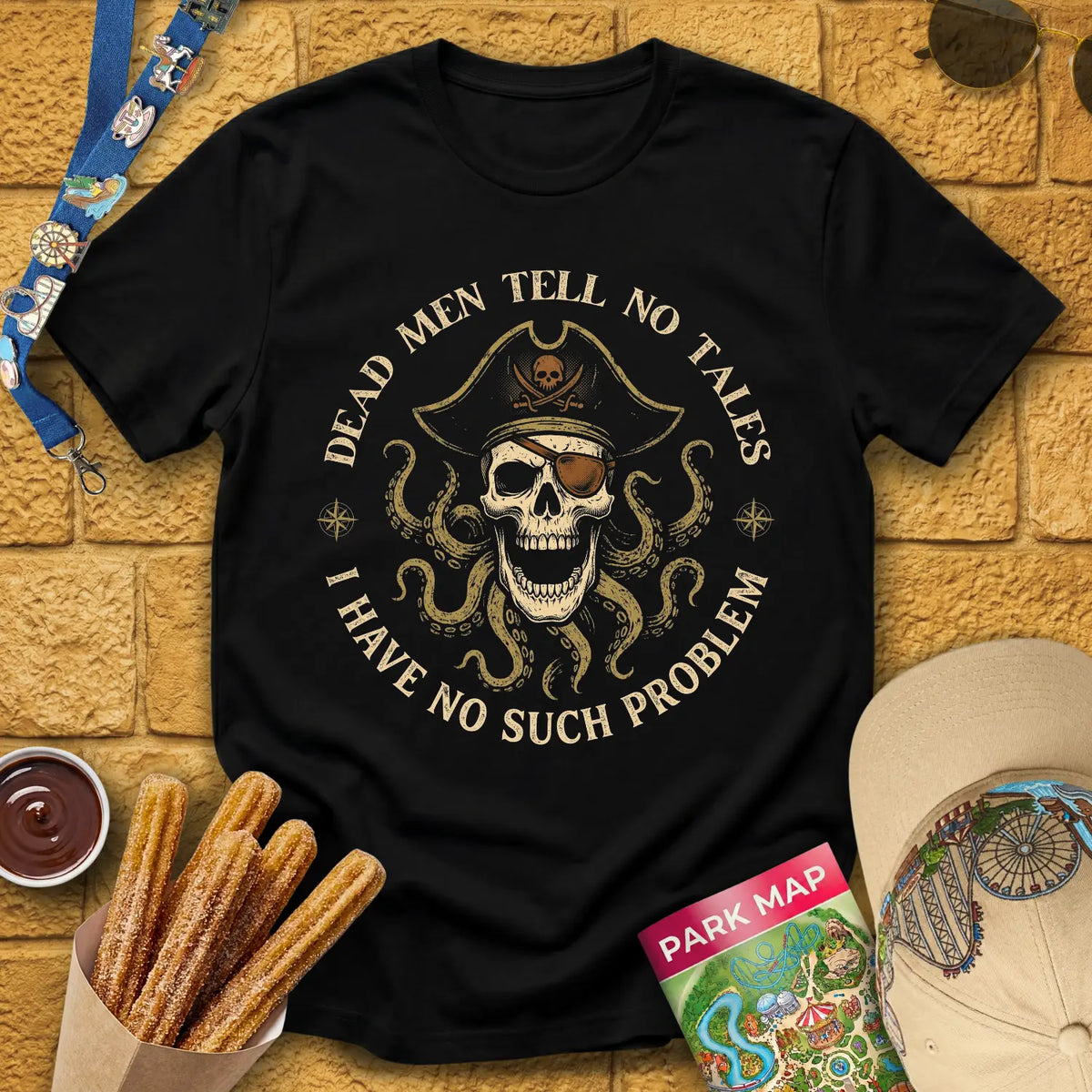 Dead Men Pirates [Circular] T-Shirt for Theme Park Fans (Black)