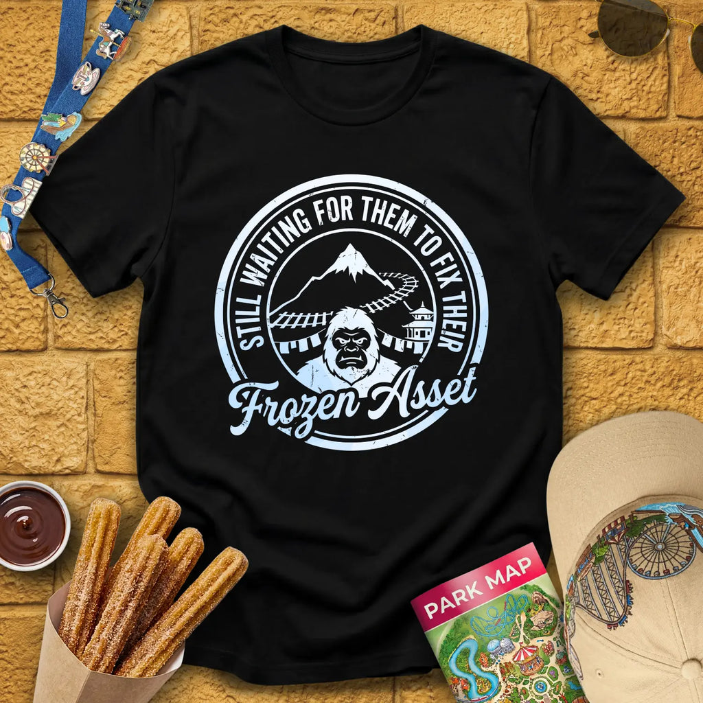 Yeti Frozen Asset [Badge] T-Shirt for Theme Park Fans (Black)
