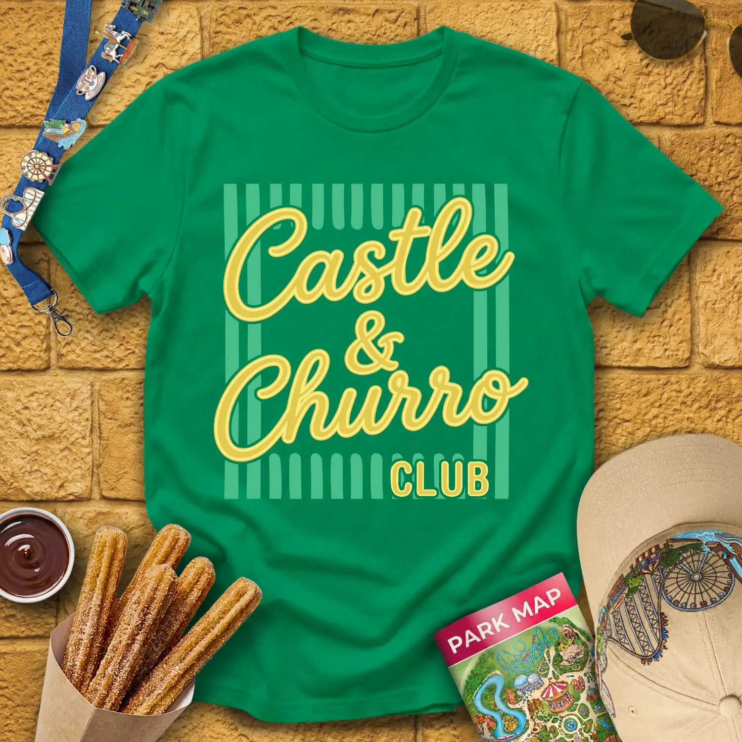 Castle & Churro Club [Chic] T-Shirt for Theme Park Fans (Kelly Green)