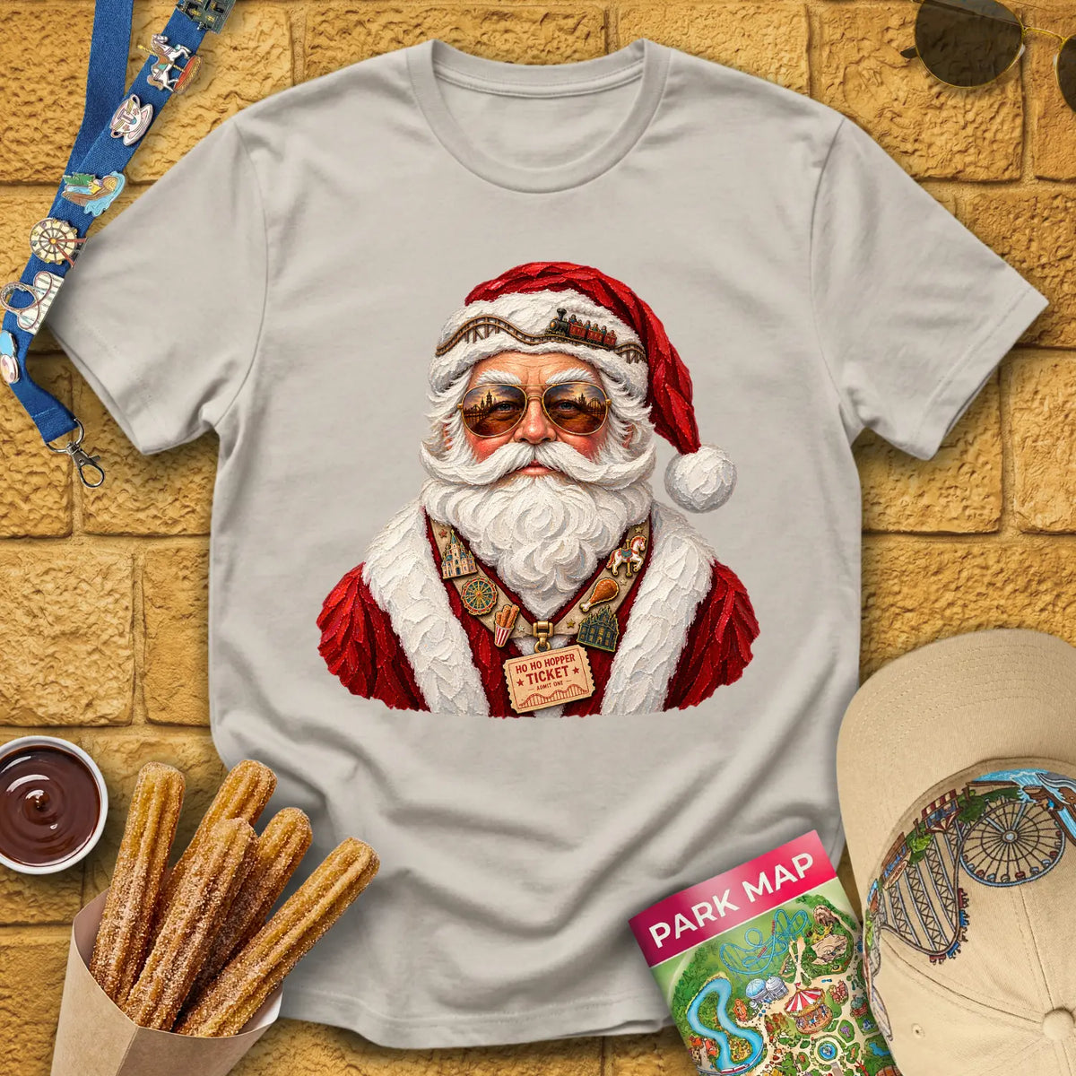 Theme Park Santa [Impasto] T-Shirt for Theme Park Fans (Ice Grey)