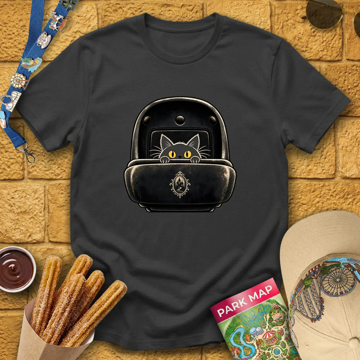 Haunted Cat [Illu] T-Shirt for Theme Park Fans (Dark Heather Grey)
